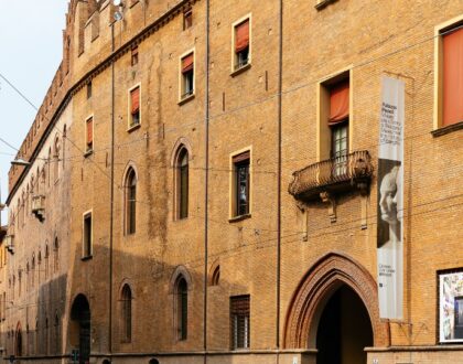 Fondazione Carisbo e Comune di Bologna firmano il comodato di Palazzo Pepoli Vecchio