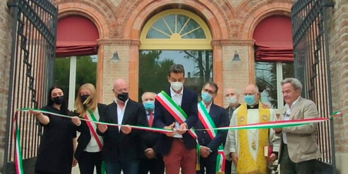 Inaugurata “Le Scuole”, la nuova biblioteca-pinacoteca del Comune di Pieve di Cento